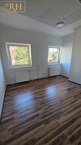 Lokal Koszalin Rokosowo, ul. Zwycięstwa. Zdjęcie 3