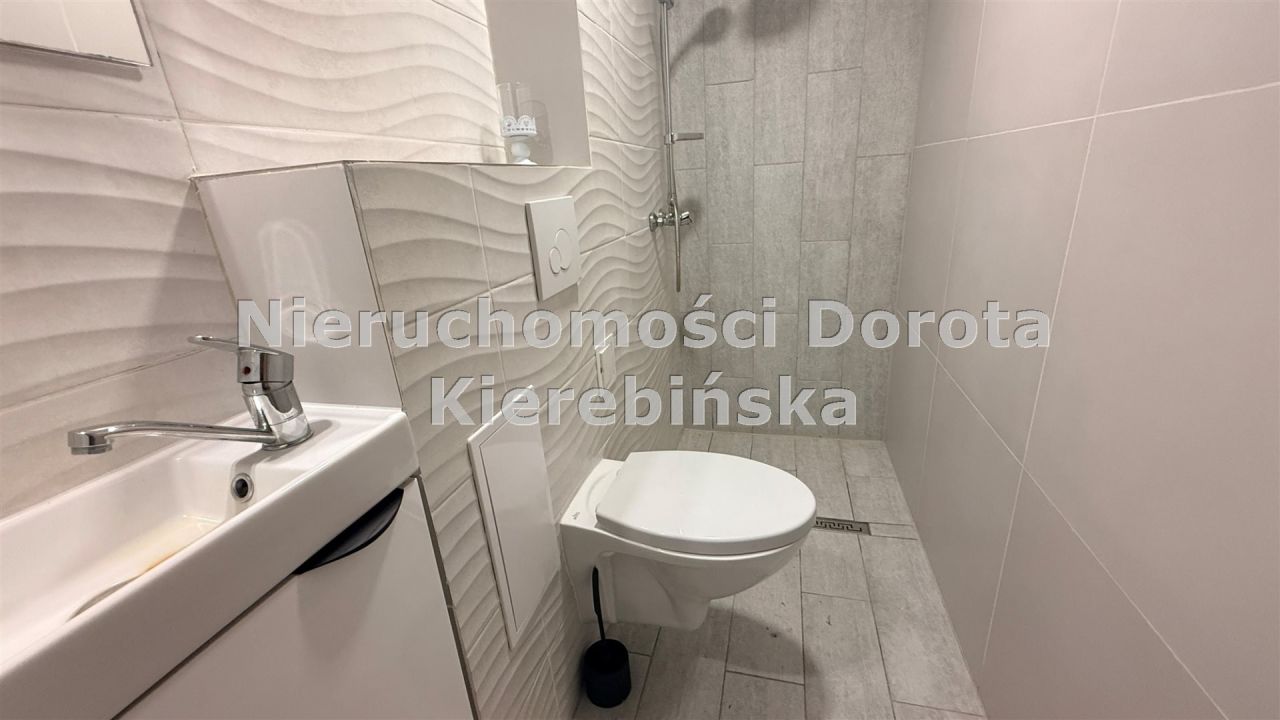 Mieszkanie 1-pokojowe Biała. Zdjęcie 3