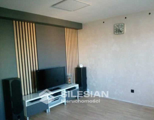 Mieszkanie 4-pokojowe Bielawa, ul. Wolności. Zdjęcie 1