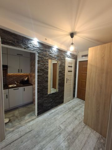 Mieszkanie 3-pokojowe Lublin LSM, ul. Konrada Wallenroda. Zdjęcie 1