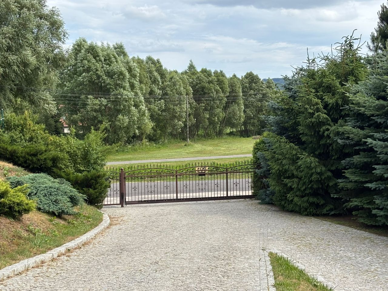 dom wolnostojący, 7 pokoi Jawiszów. Zdjęcie 5