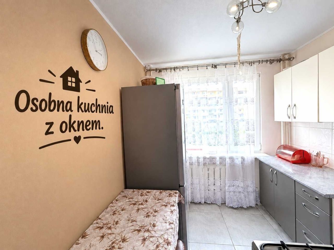 Mieszkanie 3-pokojowe Wałbrzych Podzamcze. Zdjęcie 3