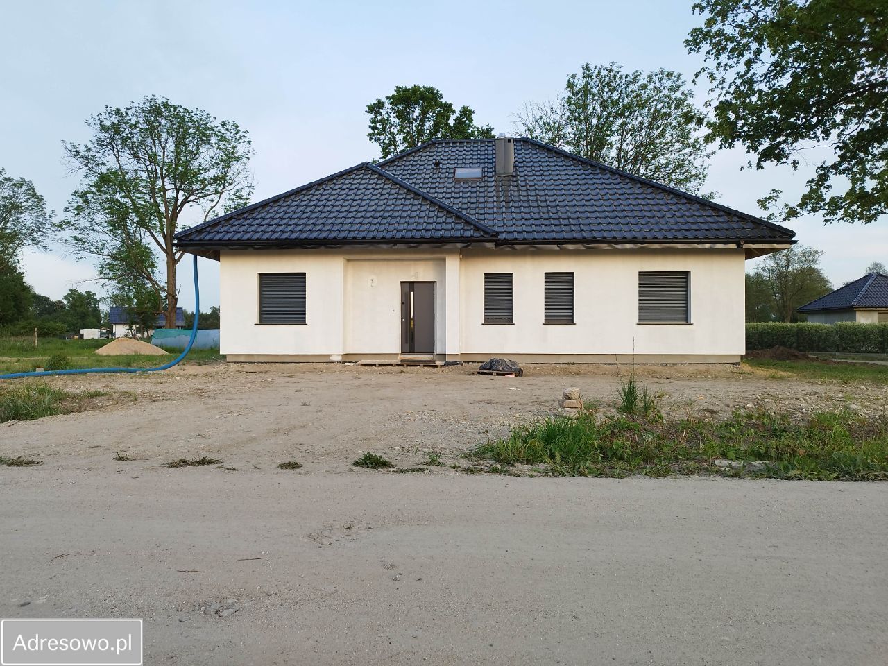 dom wolnostojący, 5 pokoi Świerzna