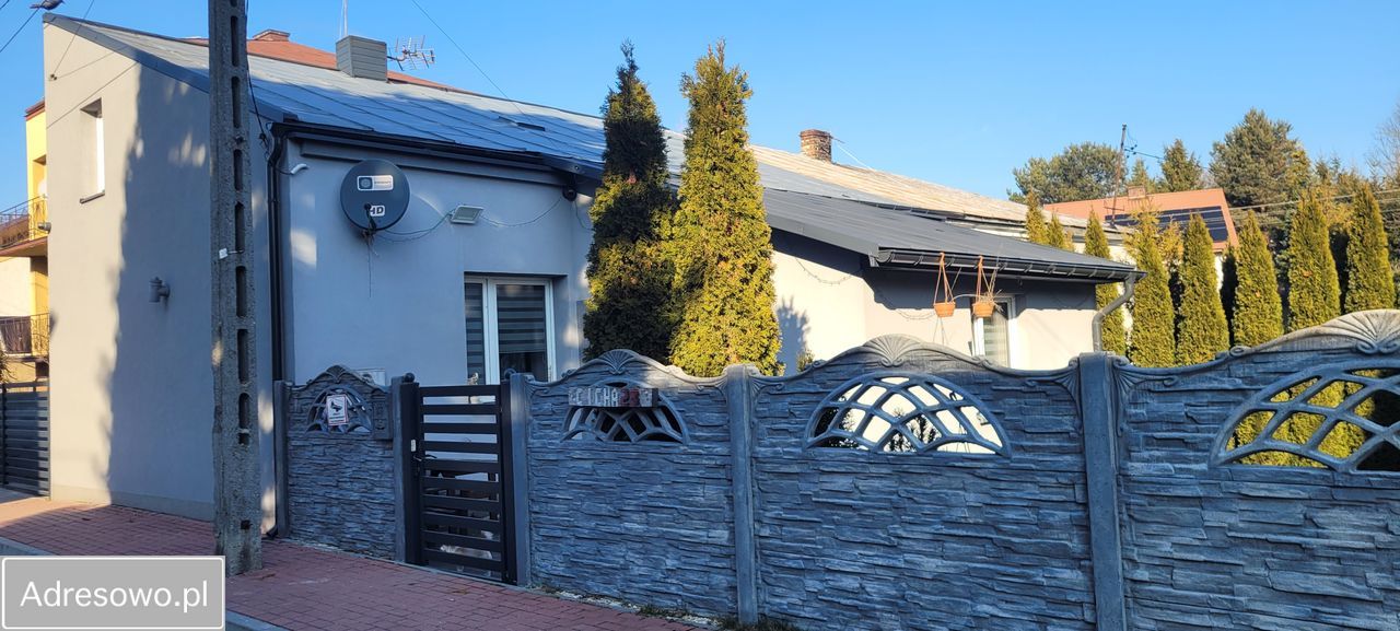 dom, 2 pokoje Chmielnik