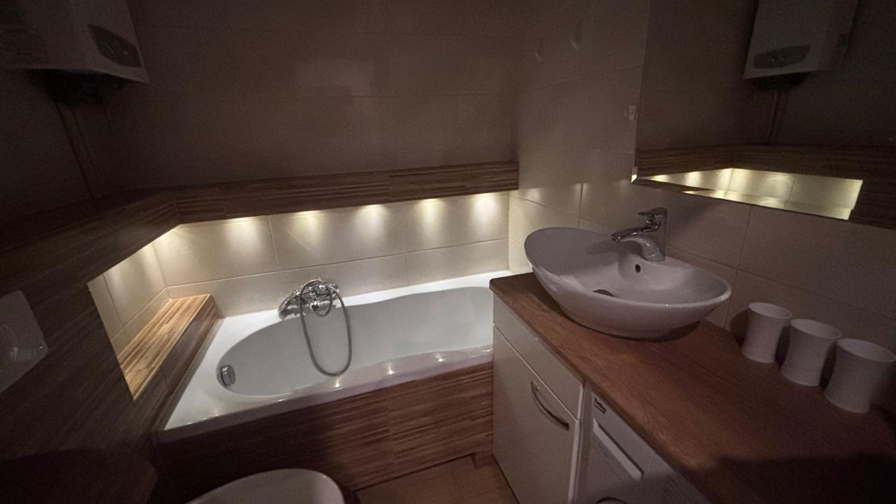 Mieszkanie 3-pokojowe Bielsko-Biała Aleksandrowice. Zdjęcie 5