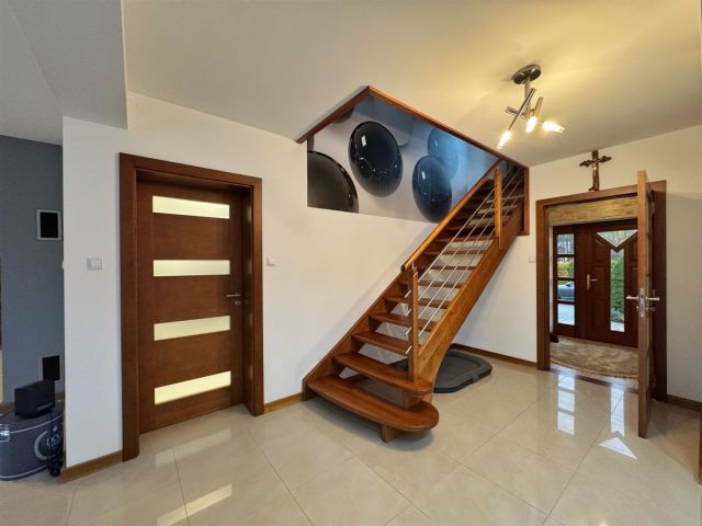 dom wolnostojący, 4 pokoje Muszyna. Zdjęcie 18