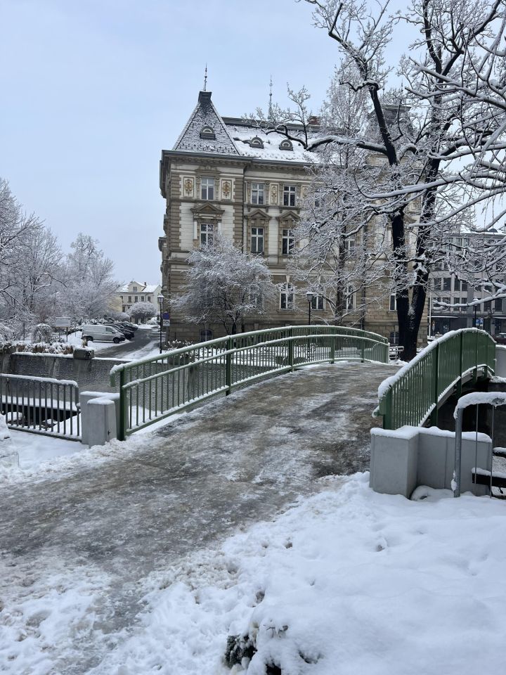 Mieszkanie 1-pokojowe Bielsko-Biała Śródmieście, ul. Bohaterów Warszawy. Zdjęcie 1