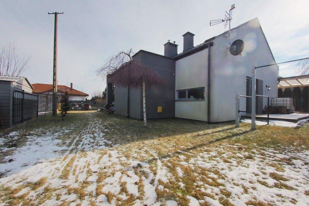 dom wolnostojący, 4 pokoje Łochowice. Zdjęcie 23