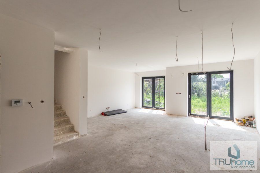 bliźniak, 7 pokoi Katowice Bogucice, ul. Morawska