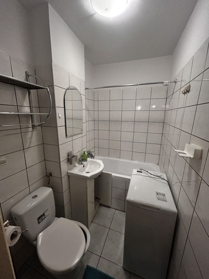 Mieszkanie 2-pokojowe Warszawa Bielany, ul. Władysława Broniewskiego. Zdjęcie 2