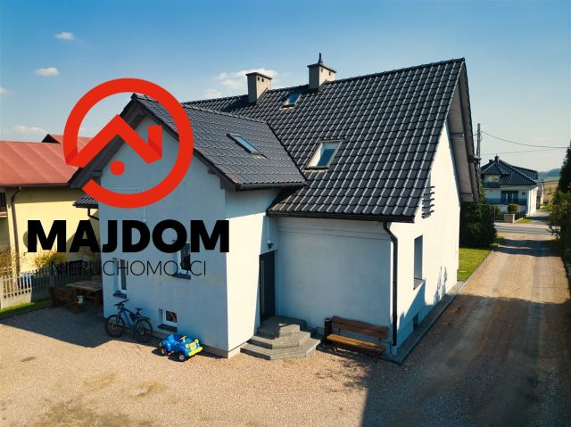 dom wolnostojący, 8 pokoi Piotrowice. Zdjęcie 1