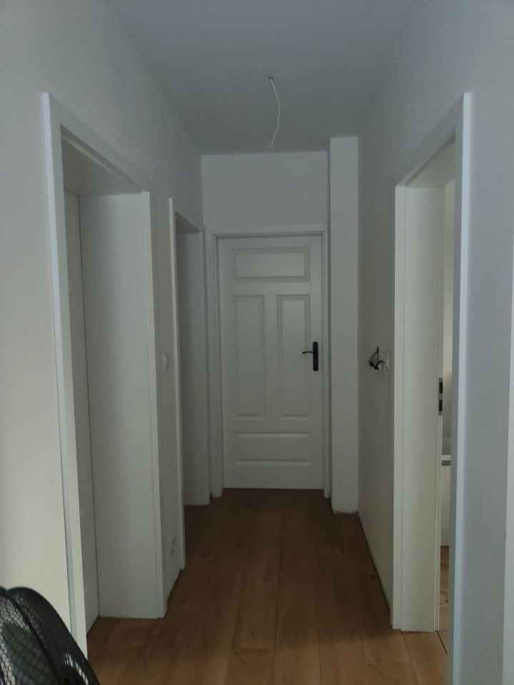 dom wolnostojący, 6 pokoi Ząbki, ul. Wolności. Zdjęcie 2