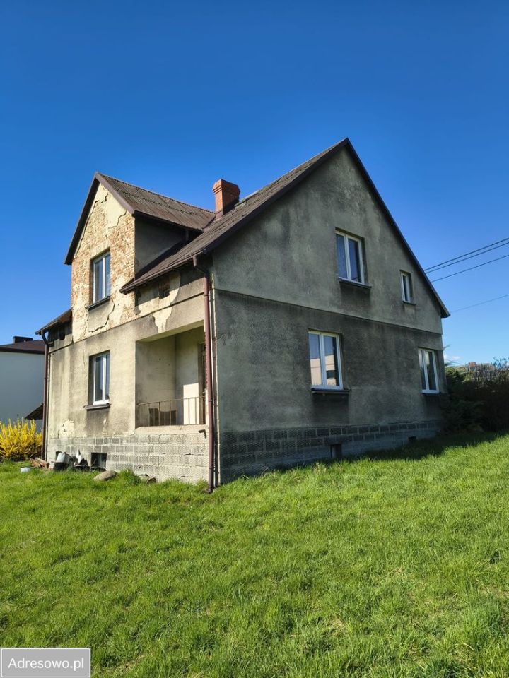 dom wolnostojący, 6 pokoi Bluszczów, ul. Wiejska. Zdjęcie 2