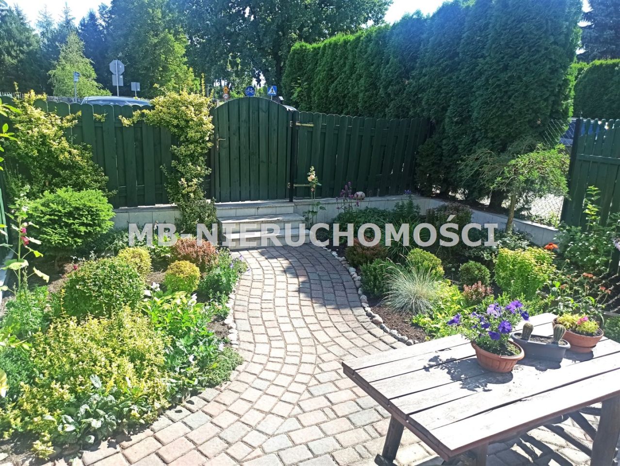 dom szeregowy, 4 pokoje Tomaszkowo. Zdjęcie 3