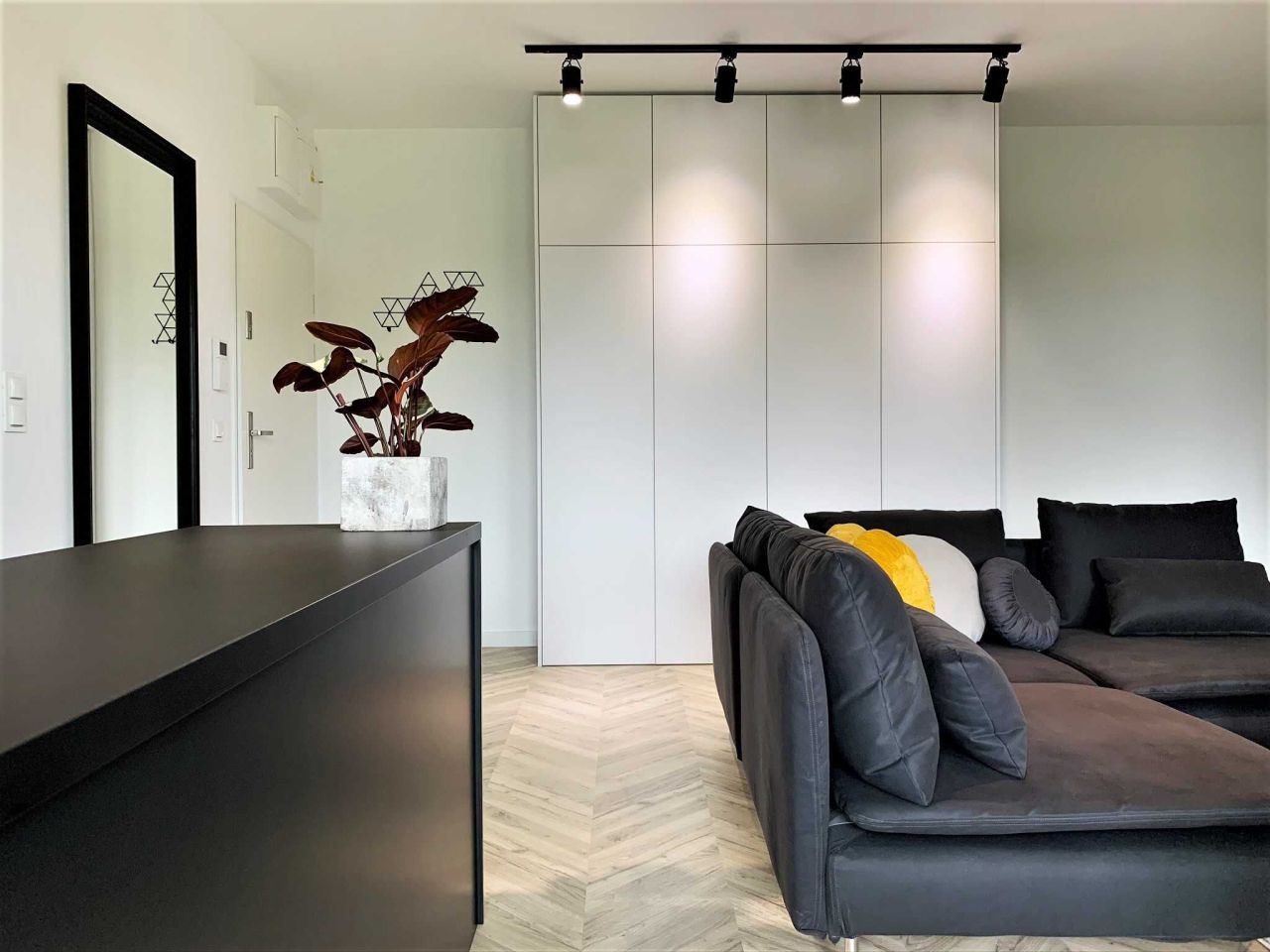 Mieszkanie 3-pokojowe Wrocław, ul. Antoniego Słonimskiego. Zdjęcie 1