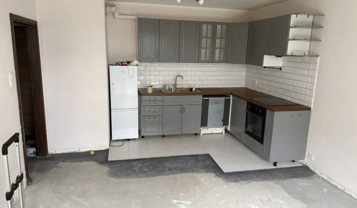 Mieszkanie 2-pokojowe Warszawa Targówek, ul. Montwiłłowska