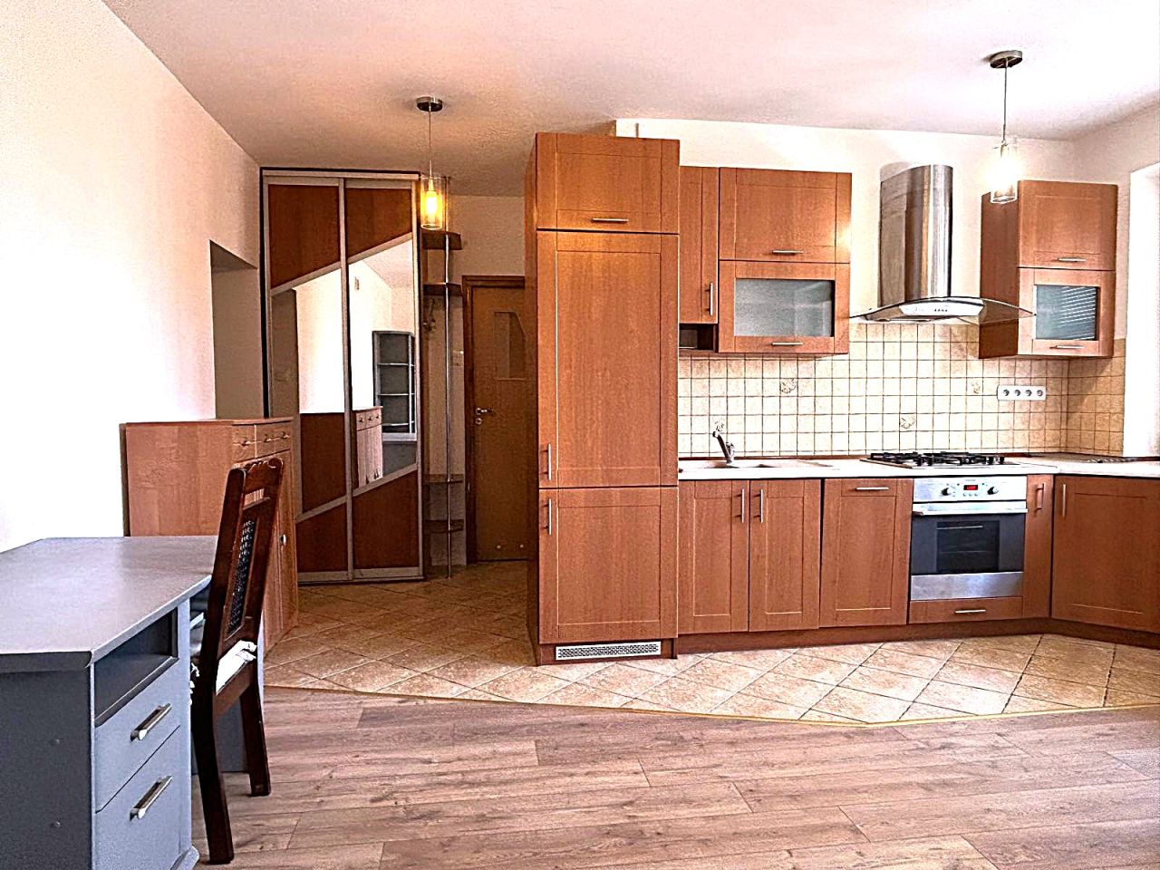 Mieszkanie 2-pokojowe Gdynia Śródmieście, ul. Kazimierza Pułaskiego. Zdjęcie 4