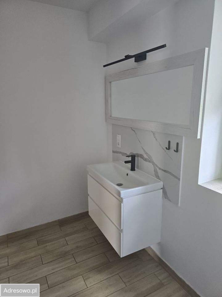 dom wolnostojący, 9 pokoi Bełchatów, ul. Adama Mickiewicza. Zdjęcie 6