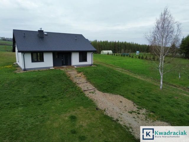 dom wolnostojący, 4 pokoje Besko, ul. Górska. Zdjęcie 1