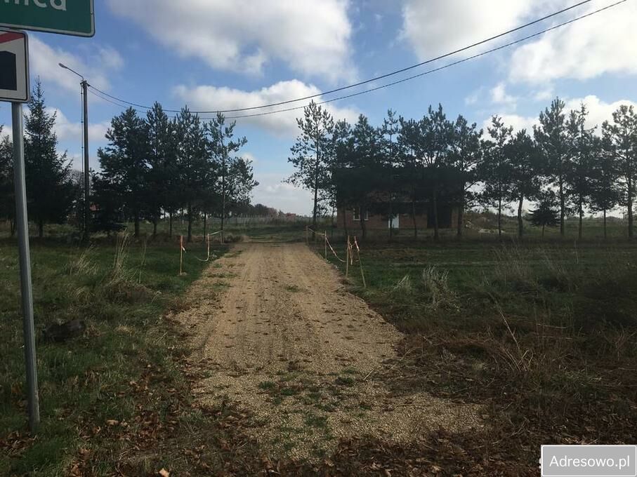 dom wolnostojący, 5 pokoi Nowa Brzeźnica, ul. Kościuszki. Zdjęcie 1