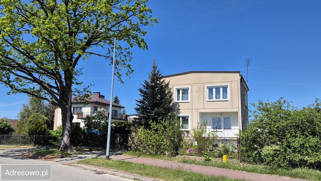 dom wolnostojący, 5 pokoi Dęblin, ul. Jerzego Bajana. Zdjęcie 4