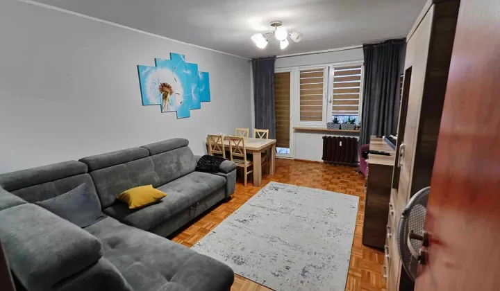 Mieszkanie 3-pokojowe Żarów, ul. Kazimierza Wielkiego