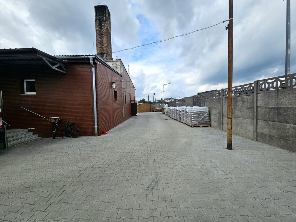 Hala/magazyn Prusice. Zdjęcie 10