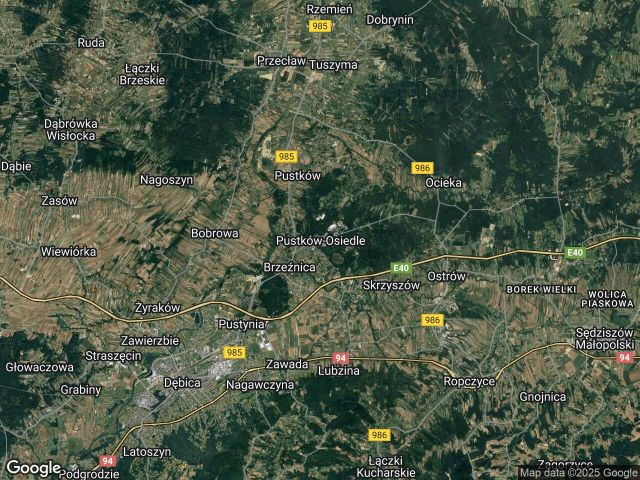 Mieszkanie 1-pokojowe Pustków-Osiedle. Zdjęcie 1