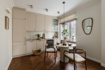 Mieszkanie 3-pokojowe Warszawa Ochota, ul. Rokosowska. Zdjęcie 1