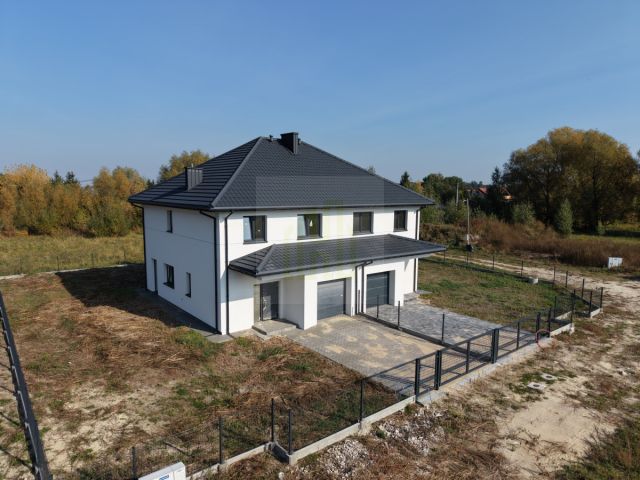 bliźniak, 5 pokoi Jaktorów-Kolonia, ul. gen. Okulickiego. Zdjęcie 1
