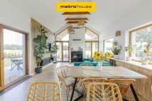 dom wolnostojący, 4 pokoje Szadki