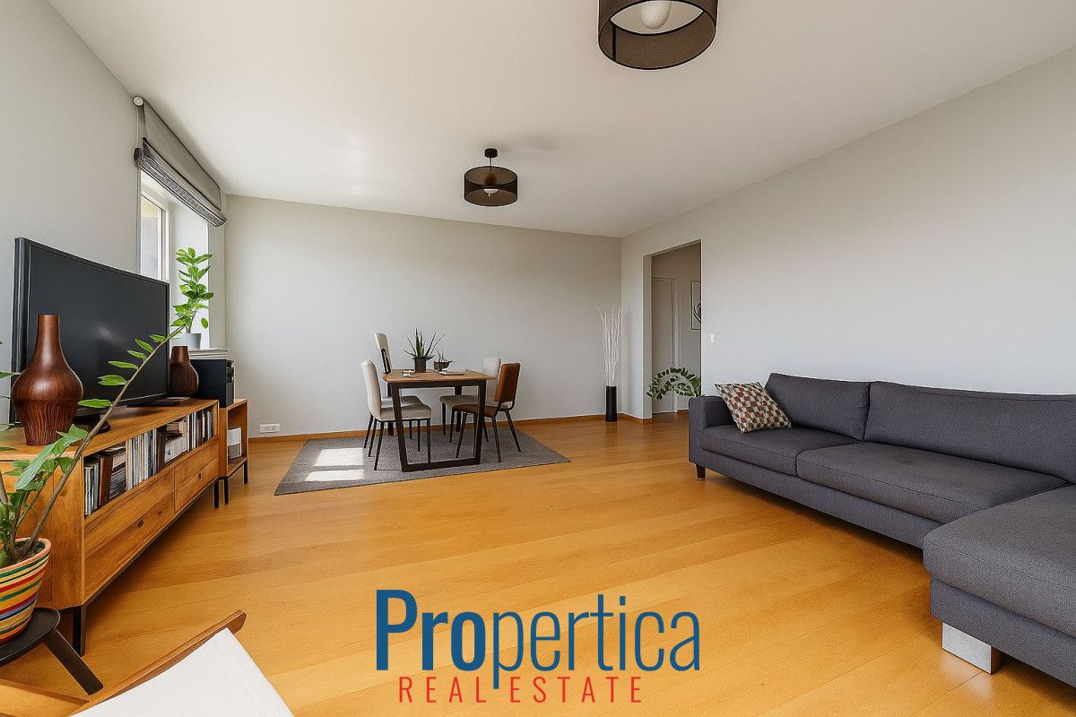 Mieszkanie 3-pokojowe Warszawa, ul. Hoża. Zdjęcie 2