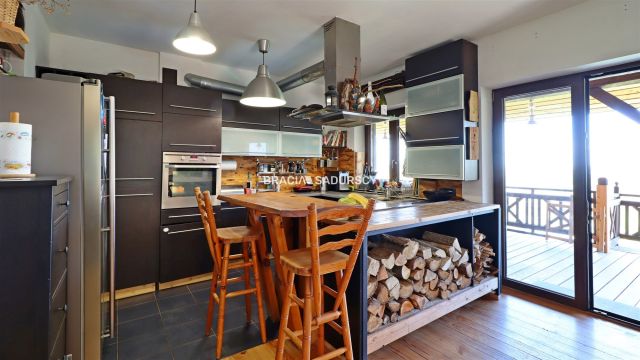 dom, 4 pokoje Kamionna. Zdjęcie 25