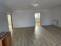 Lokal Olecko, ul. Broniewskiego. Zdjęcie 3