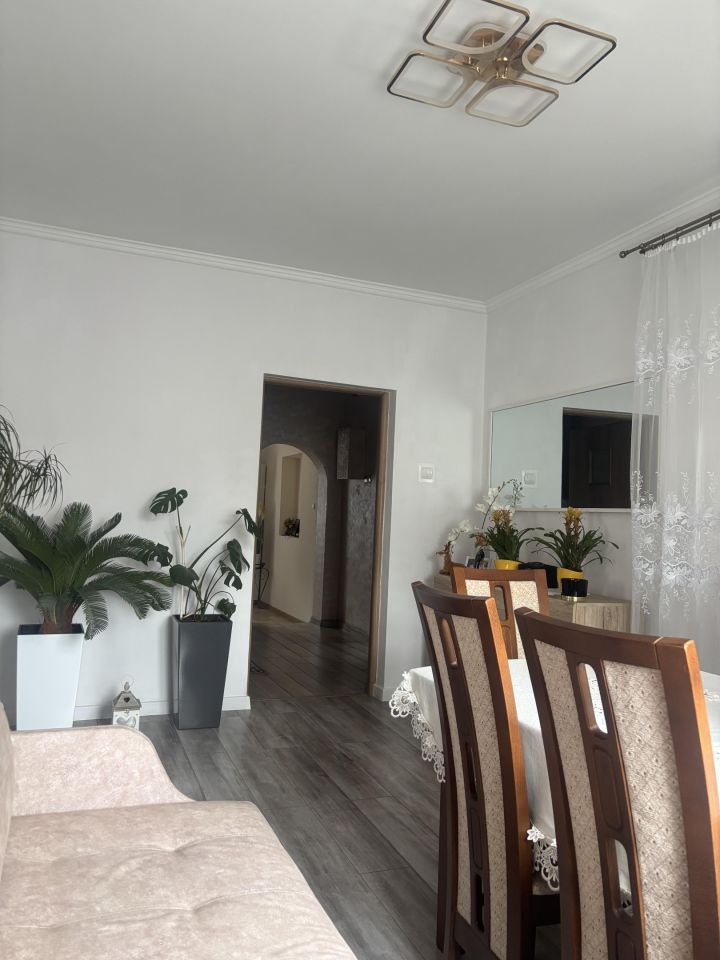 dom wolnostojący, 3 pokoje Bachów, Brak. Zdjęcie 3