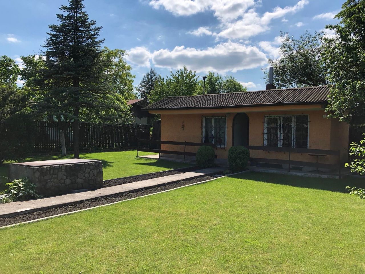 dom letniskowy Gliwice Trynek, ul. Liliowa