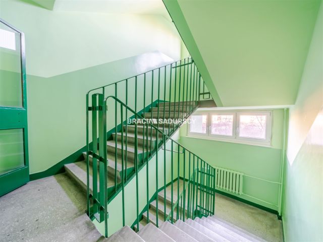 Mieszkanie 3-pokojowe Kraków Czyżyny, os. Dywizjonu 303. Zdjęcie 16