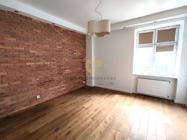 Mieszkanie 3-pokojowe Warszawa Śródmieście, ul. Chmielna. Zdjęcie 7