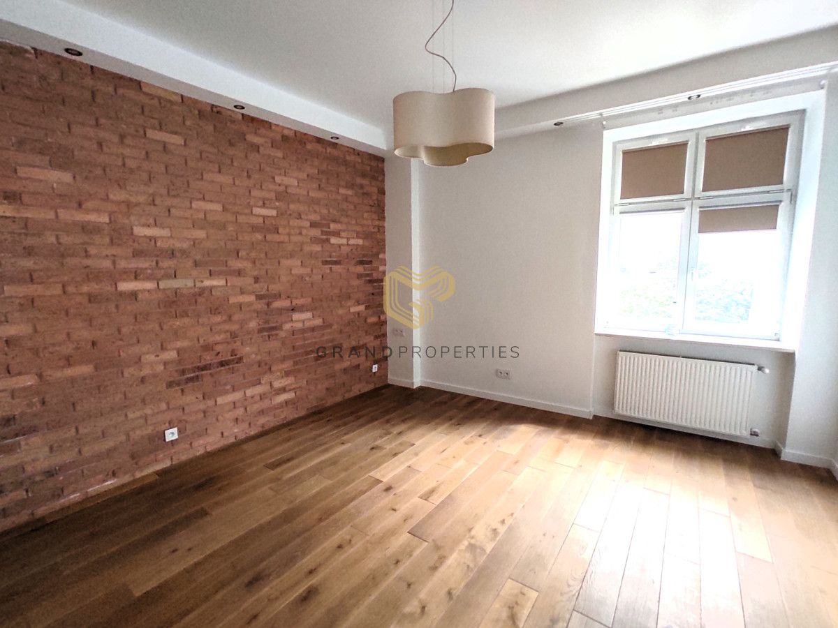 Mieszkanie 3-pokojowe Warszawa Śródmieście, ul. Chmielna. Zdjęcie 7