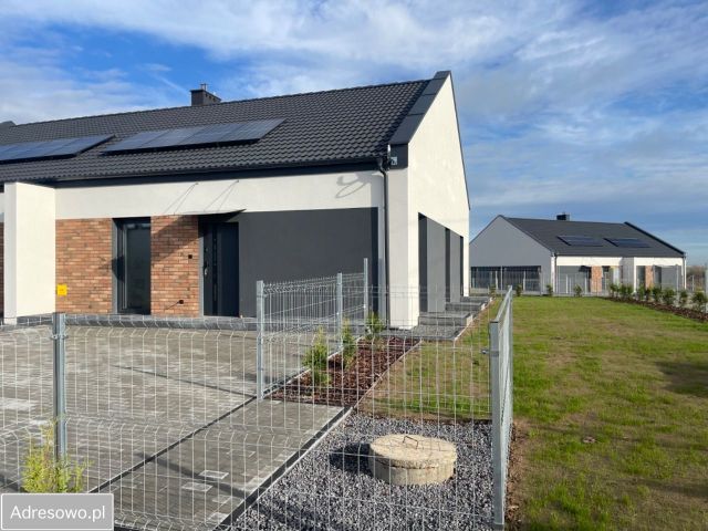 bliźniak, 4 pokoje Gniezno, ul. Złota. Zdjęcie 1