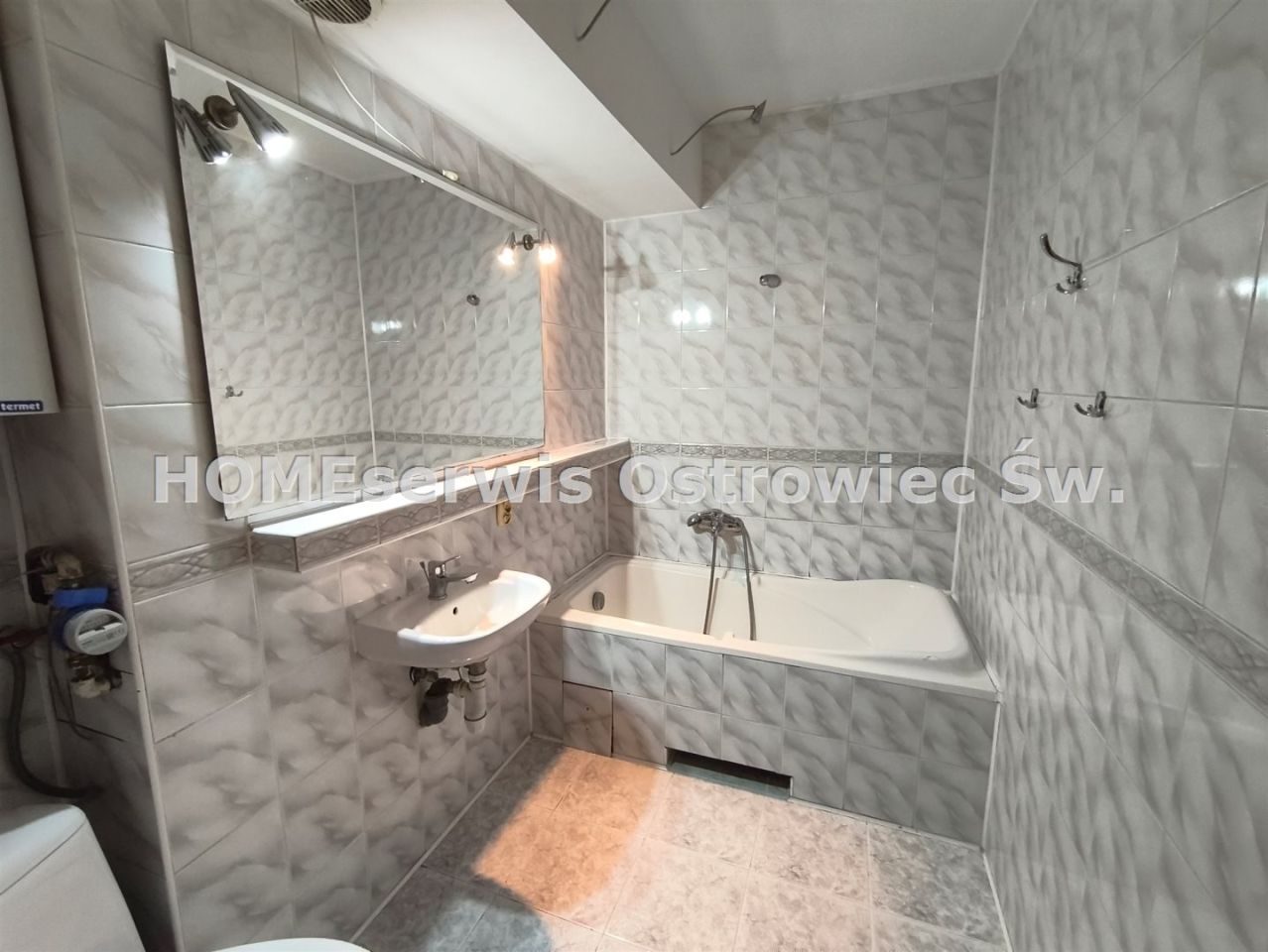 Mieszkanie 3-pokojowe Ostrowiec Świętokrzyski Centrum. Zdjęcie 6