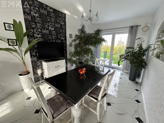 dom wolnostojący, 4 pokoje Jankowo. Zdjęcie 10