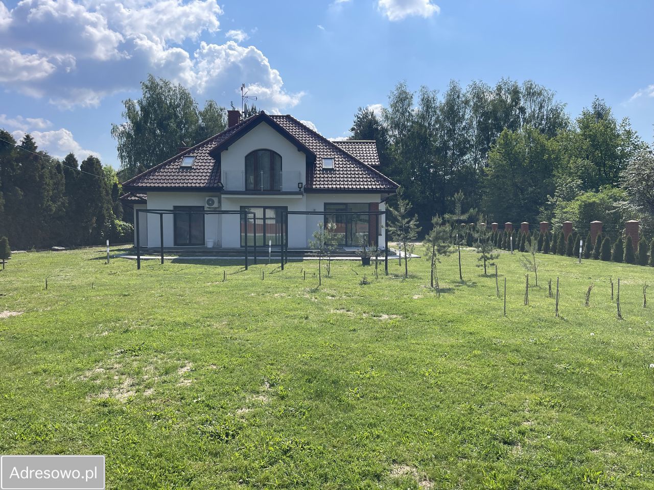 dom wolnostojący, 6 pokoi Łomianki. Zdjęcie 5