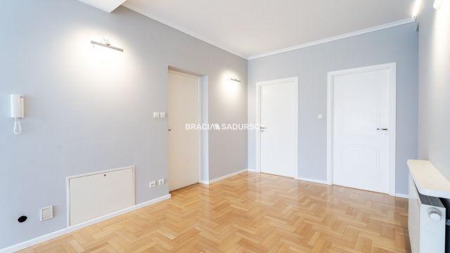 dom wolnostojący, 12 pokoi Wieliczka, ul. Jana Kochanowskiego. Zdjęcie 35