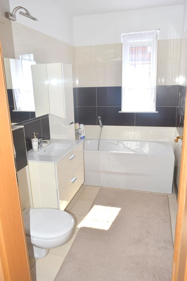 Mieszkanie 4-pokojowe Śrem Helenki, ul. Skłodowskiej-Curie. Zdjęcie 8