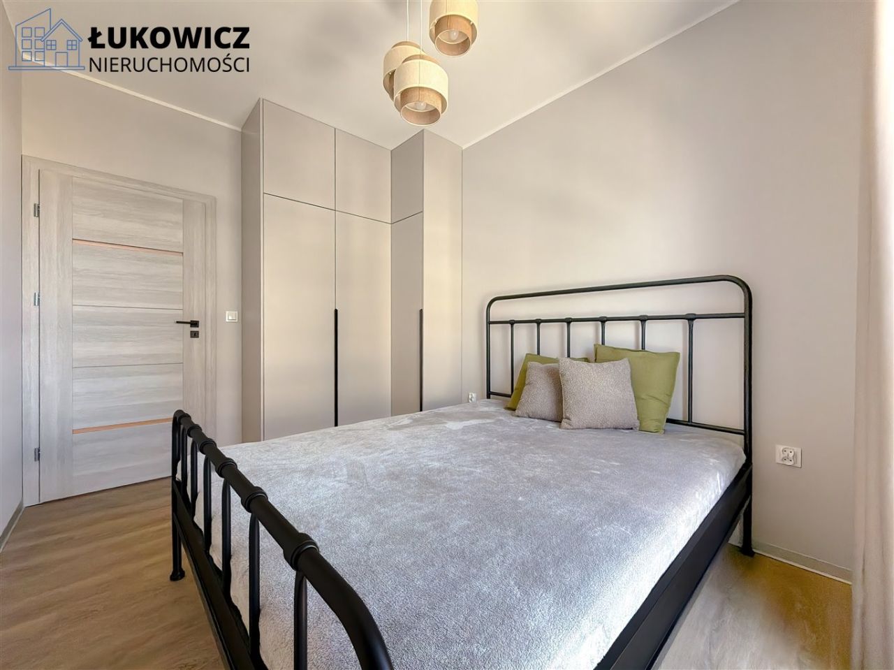 Mieszkanie 2-pokojowe Bielsko-Biała Śródmieście. Zdjęcie 12
