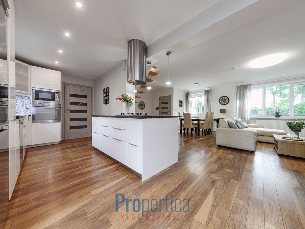 dom szeregowy, 5 pokoi Warszawa Białołęka, ul. Płudowska