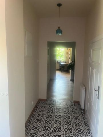 dom wolnostojący, 4 pokoje Grodzisk Mazowiecki. Zdjęcie 2