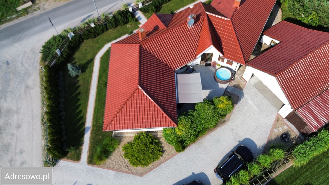 dom wolnostojący, 5 pokoi Pisarzowice, ul. Szkolna. Zdjęcie 3