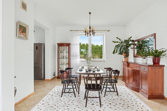 dom wolnostojący, 6 pokoi Borzęcin Mały, ul. Kosmowska. Zdjęcie 38